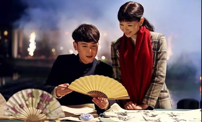 《金(jīn)陵往事(shì)》熱播!董潔韓棟演繹秦淮河(hé)畔曲折愛情 《金(jīn)陵往事(shì)》熱播!董潔韓棟演繹秦淮河(hé)畔曲折愛情