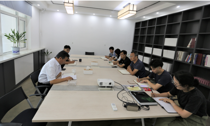 山東影視(shì)傳媒集團領導帶頭上(shàng)專題黨課 推動“不忘初心、牢記使命”主題教育深入紮實開(kāi)展 山東影視(shì)傳媒集團領導帶頭上(shàng)專題黨課 推動“不忘初心、牢記使命”主題教育深入紮實開(kāi)展