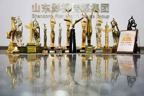 學習萬華濰柴齊魯音(yīn)像公司經驗 集團三項制度改革推進會(huì)近日召開(kāi) 學習萬華濰柴齊魯音(yīn)像公司經驗 集團三項制度改革推進會(huì)近日召開(kāi)