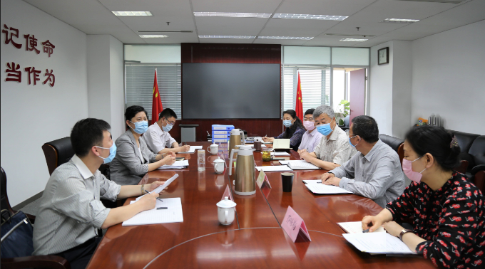 駐省委宣傳部紀檢監察組到(dào)山影集團調研指導