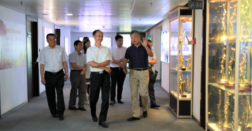 省委宣傳部副部長魏長民帶領部政策法規研究室同志來(lái)山影集團調研指導