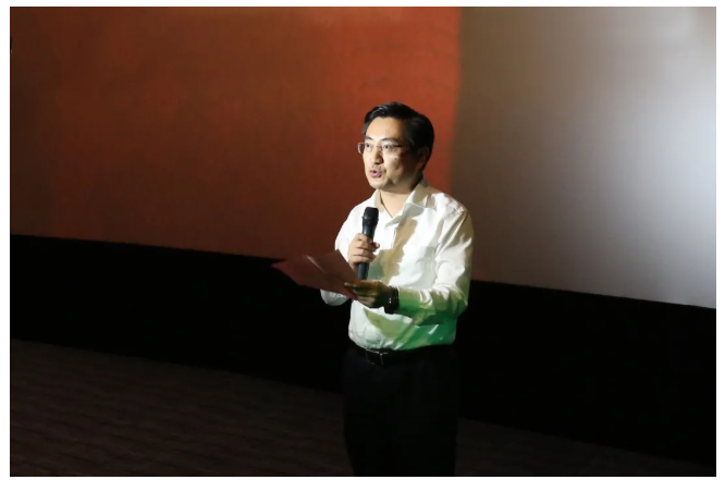 聚焦公交勞模,弘揚英雄精神 電影《一路同行》山東首映式成功舉行! 聚焦公交勞模,弘揚英雄精神 電影《一路同行》山東首映式成功舉行!