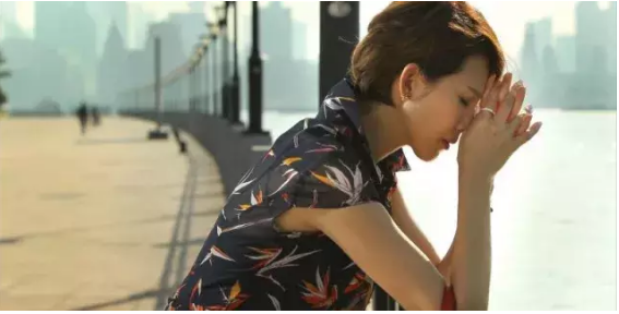 人民日報(bào)海外(wài)版談電視(shì)劇(jù)《海上(shàng)嫁女記》:當中年女性成爲主角 人民日報(bào)海外(wài)版談電視(shì)劇(jù)《海上(shàng)嫁女記》:當中年女性成爲主角