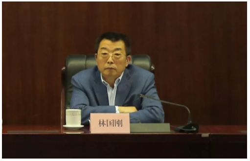 山東影視(shì)傳媒集團2017年度總結大(dà)會(huì)順利召開(kāi) 山東影視(shì)傳媒集團2017年度總結大(dà)會(huì)順利召開(kāi)