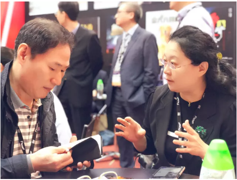 山東影視(shì)傳媒集團攜《大(dà)運河(hé)》等新劇(jù)亮(liàng)相2018香港國際影展 山東影視(shì)傳媒集團攜《大(dà)運河(hé)》等新劇(jù)亮(liàng)相2018香港國際影展