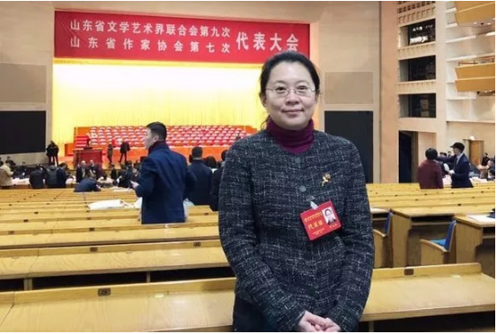 喜報(bào)!山東影視(shì)傳媒集團黨委書記、董事(shì)長晉亮(liàng)當選山東省文(wén)聯副主席! 喜報(bào)!山東影視(shì)傳媒集團黨委書記、董事(shì)長晉亮(liàng)當選山東省文(wén)聯副主席!